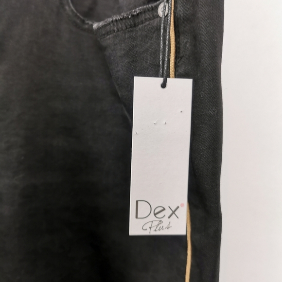 SIZE 22 DEX, Black Skinny Plus size Moto Jeans NWT - Picture 2 of 7